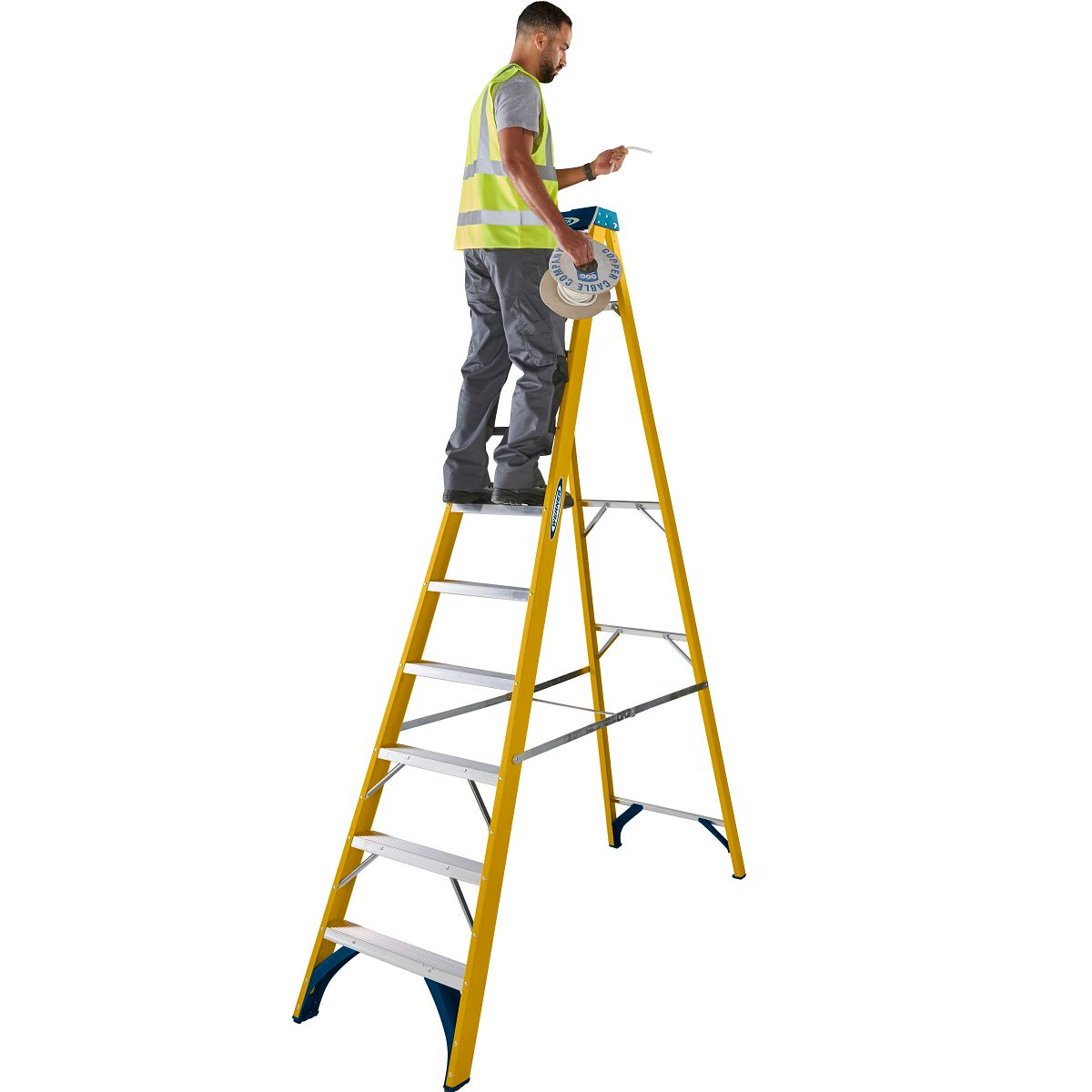 Werner Trade Fibreglass Swingback Step Ladders - Image 11