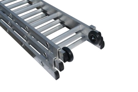 Lyte Two Section Industrial Extension Ladder - Image 10