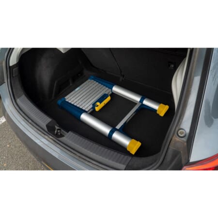 85029_EI_StowedCarBoot