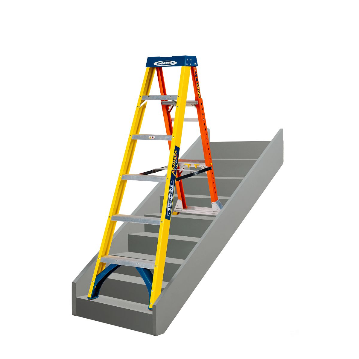 Werner Adjustastep Pro Fibreglass Step Ladder - Image 10