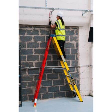 Werner Adjustastep Pro Fibreglass Step Ladder - Image 22