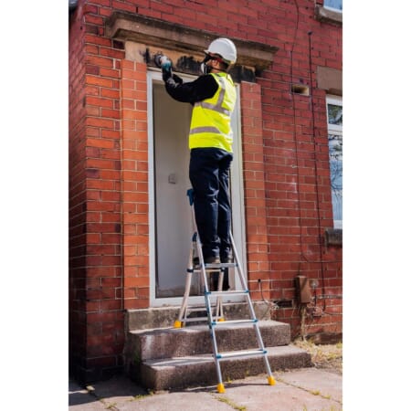 Werner Adjustastep Pro Aluminium Step Ladder - Image 6