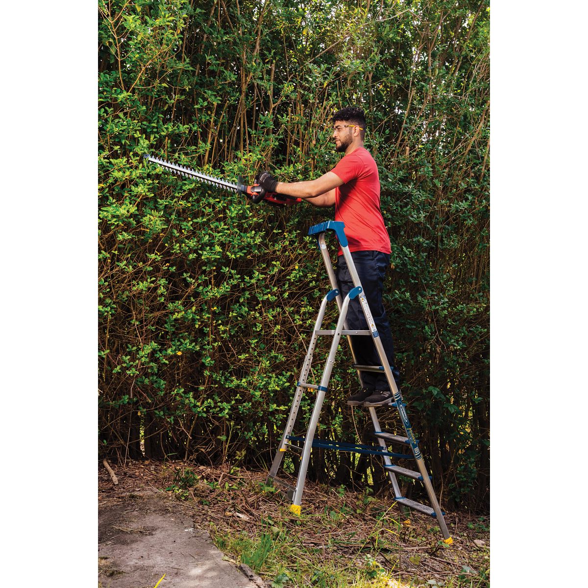 Werner Adjustastep Pro Aluminium Step Ladder - Image 24