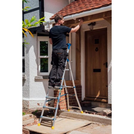 Werner Adjustastep Pro Aluminium Step Ladder - Image 26