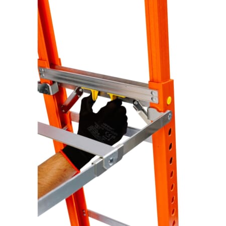 Werner Adjustastep Pro Fibreglass Step Ladder - Image 17