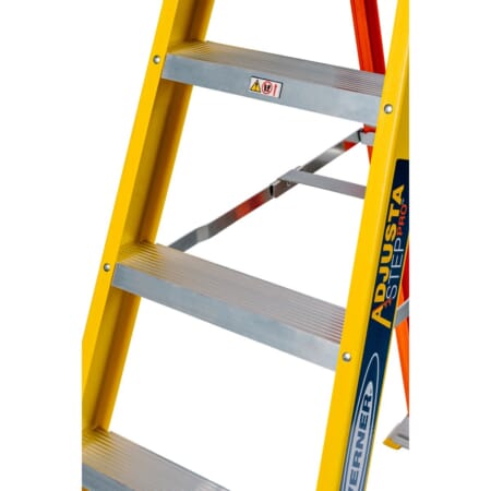 Werner Adjustastep Pro Fibreglass Step Ladder - Image 19