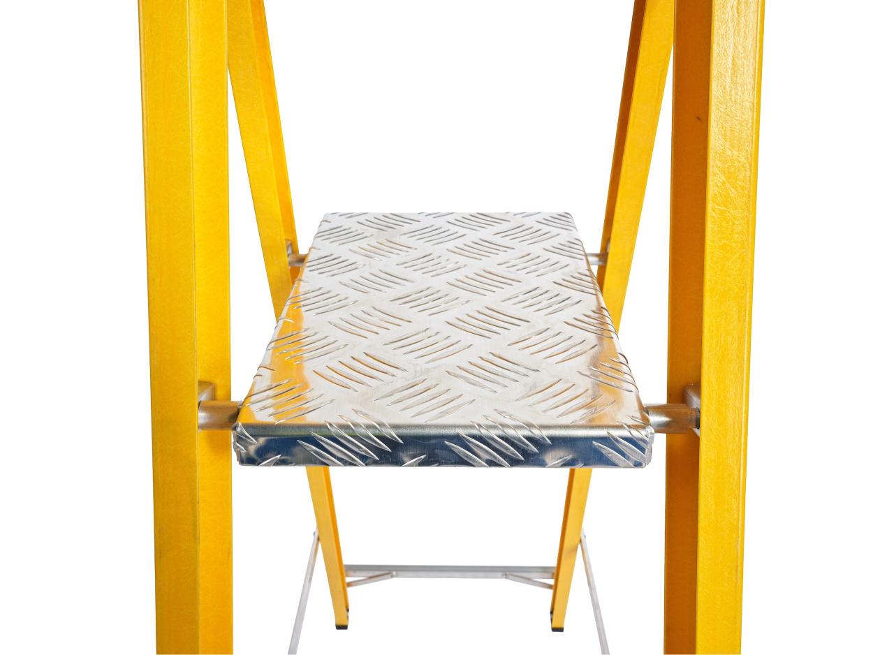 Lyte MagnaStep Glassfibre Platform Steps - Image 18